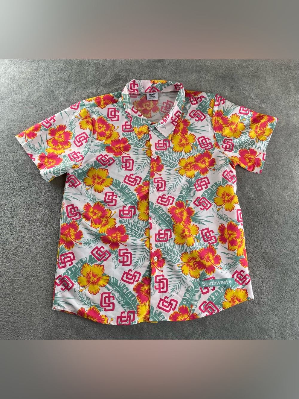 San Diego Padres SGA Southwest 2023 City Connect Tropical Hawaiian Shirt Large